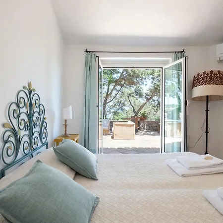 Centrovilla Con Piscina E Privacy E Vista Villa *