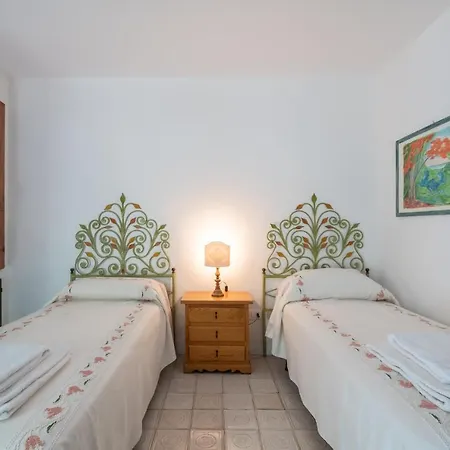 Centrovilla Con Piscina E Privacy E Vista * 포르투 세르보
