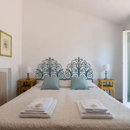 Centrovilla Con Piscina E Privacy E Vista